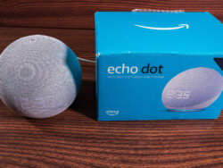 Echo Dot 5ta Gen con Reloj – Altavoz Inteligente con Alexa (7065)