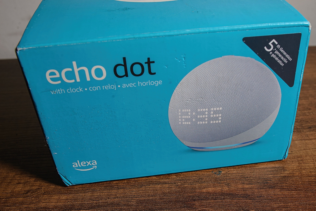 Amazon Echo Dot 5ª Gen | Alexa | Azul claro | Con Reloj LED | Nuevo (06) - Imagen 3