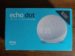 Amazon Echo Dot 5ª Gen | Alexa | Azul claro | Con Reloj LED | Nuevo (06)