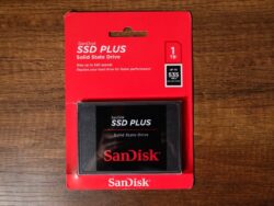 SanDisk SSD PLUS 1TB 2.5” SATA III – Modelo SDSSDA-1T00-G26 (Nuevo)