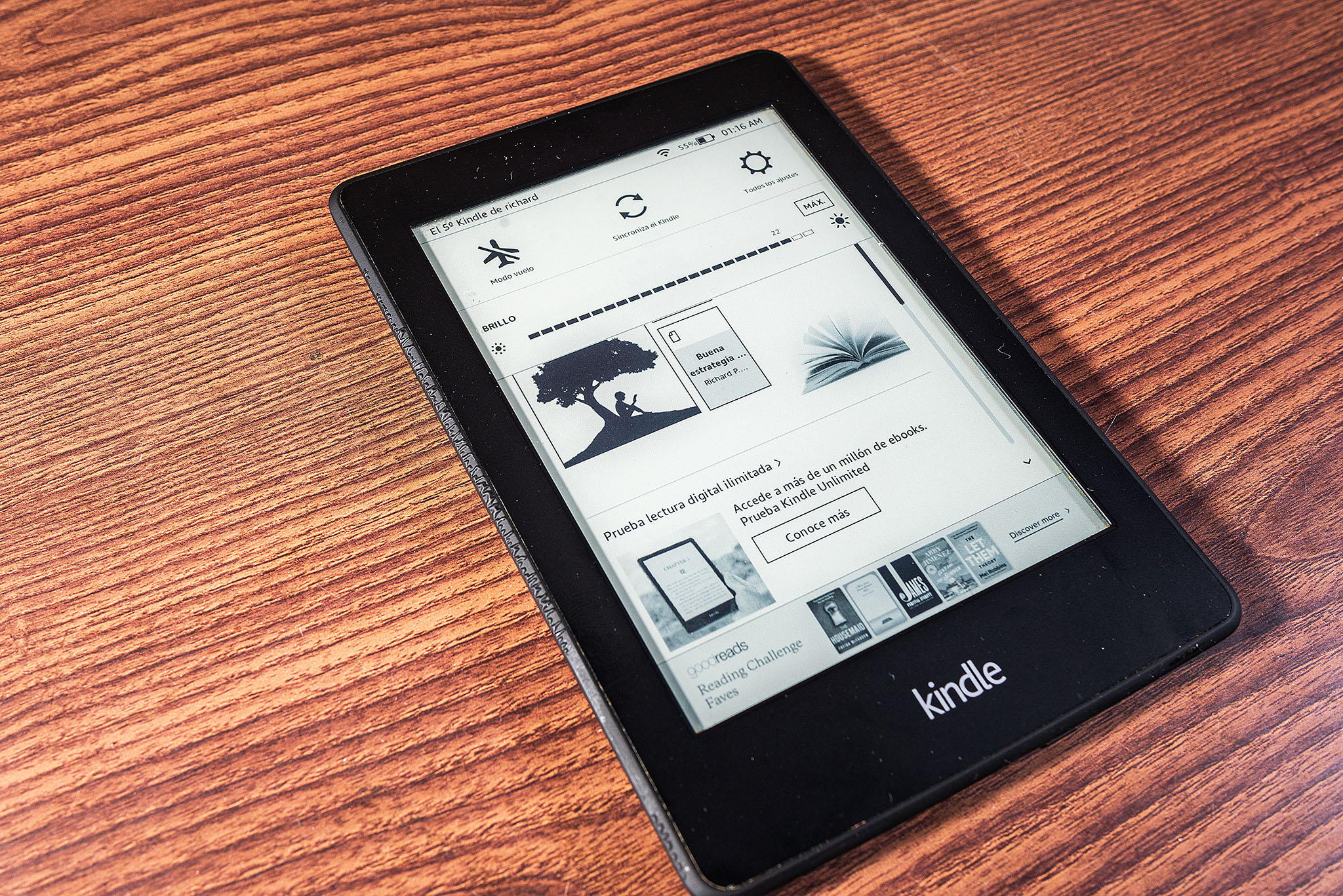 Amazon Kindle Paperwhite (6.ª generación) 4 GB - Luz Ajustable. (7072) - Imagen 4