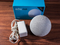 Echo Dot 5ta Gen con Reloj – Altavoz Inteligente con Alexa (7069)