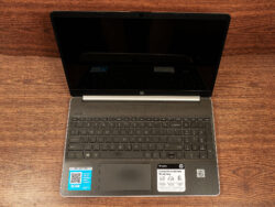 HP 15-dy1xxx | Intel Core i5 10ª Gen | 8 GB RAM | 256 GB SSD | (7116)