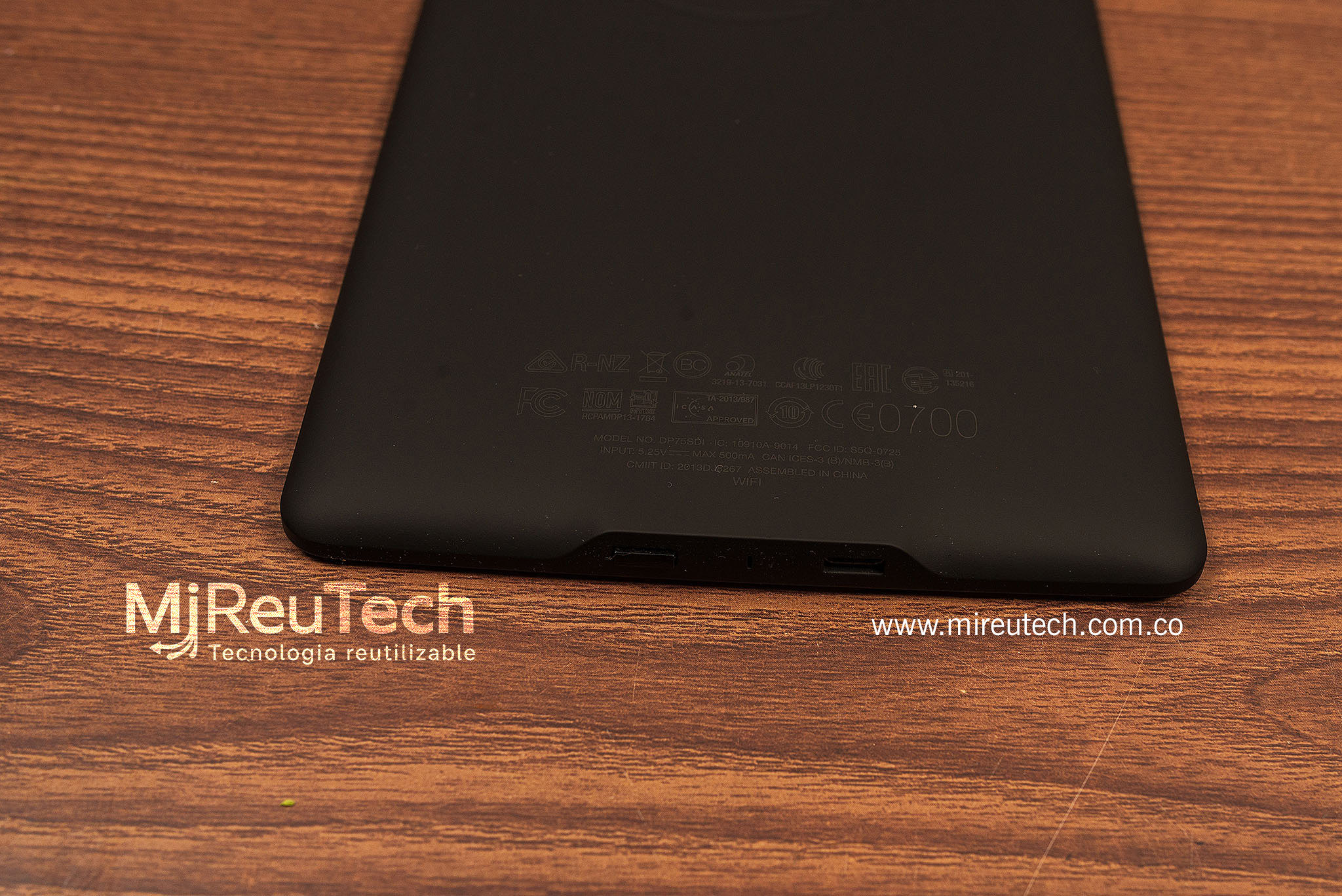 Amazon Kindle Paperwhite (7.ª generación) 4 GB, Wi-Fi, Luz Ajustable (7168) - Imagen 6