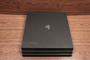 Consola PlayStation 4 PRO - 1 Tera Versión del software 9.04 (7152) - 93