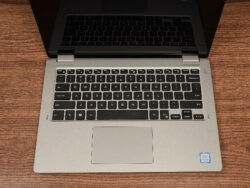 Portátil Convertible - Dell Latitude 3310 2 en 1 13,3″ FHD i5-8265U 250 GB M2 8 GB RAM (7121)