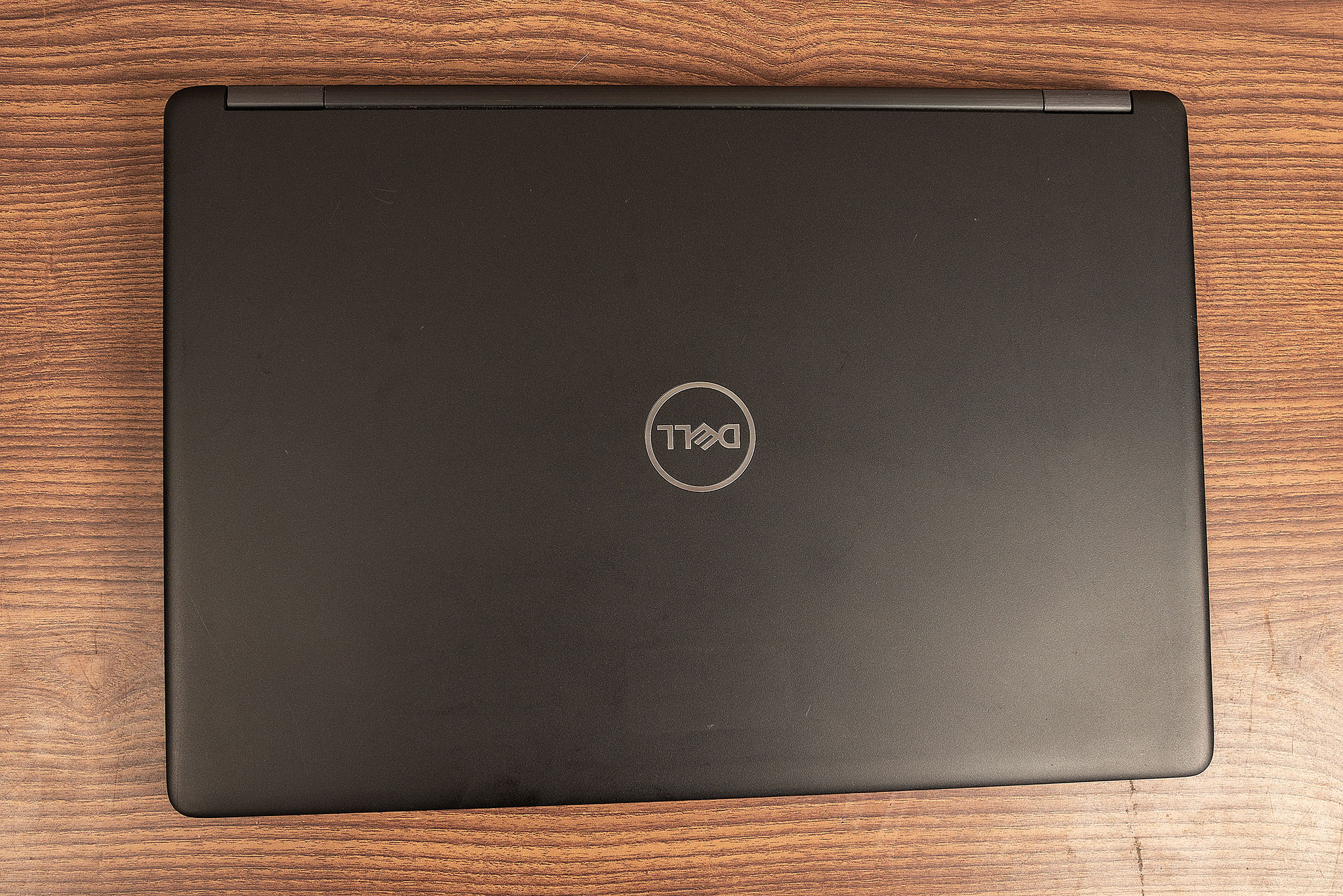 Portátil Dell Latitude 5491 14″ i7-8850H | 12 Núcleos | 8GB RAM | SSD 256GB (7139) - Imagen 3