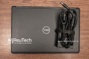 Portátil Dell Latitude 5491 14 i7-8850H - 12 Núcleos - 8GB RAM - SSD 256GB (7148-1)03