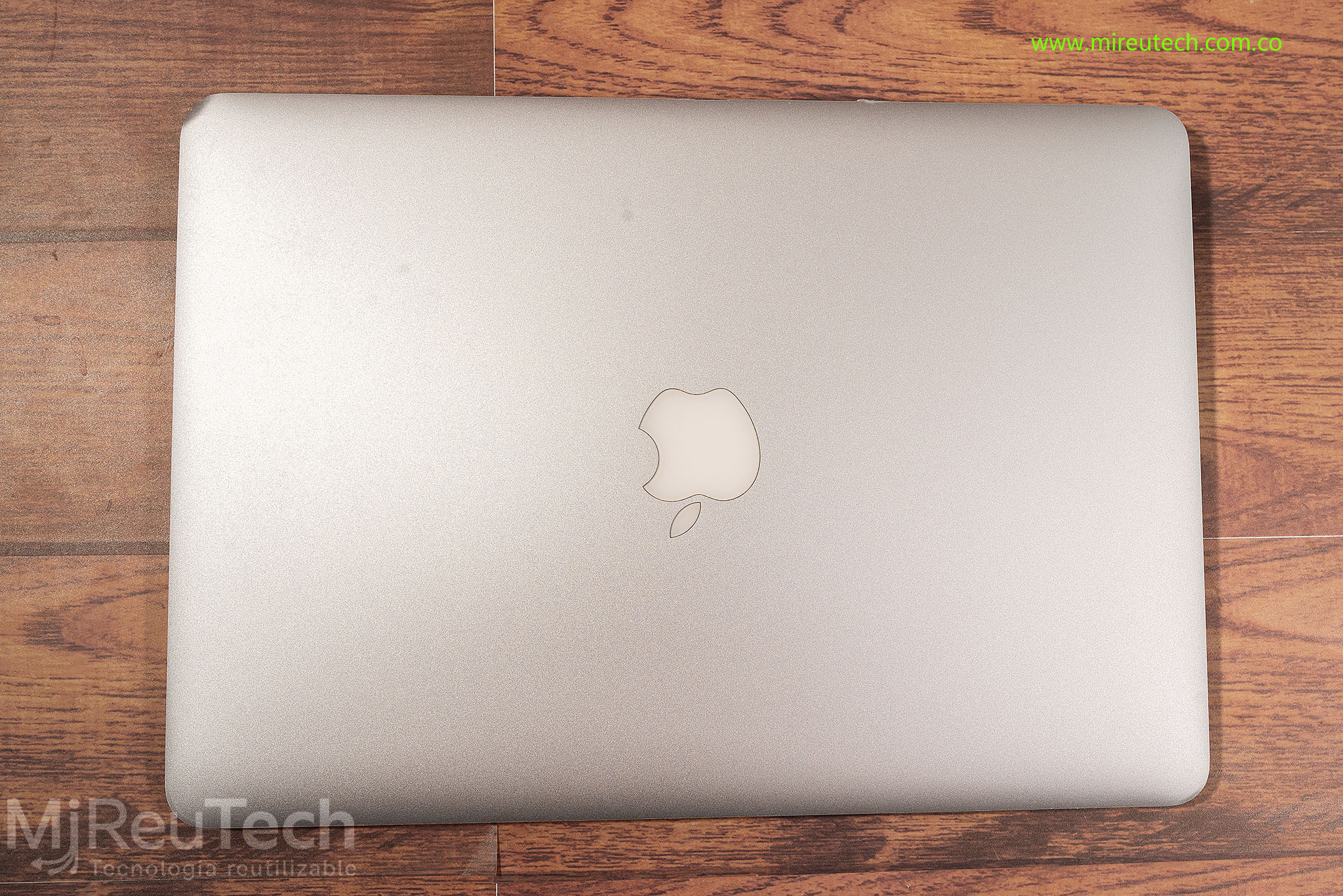 MacBook Air 13” 2015 – Intel Core i5, 8GB RAM, 122GB (7191) - Imagen 2