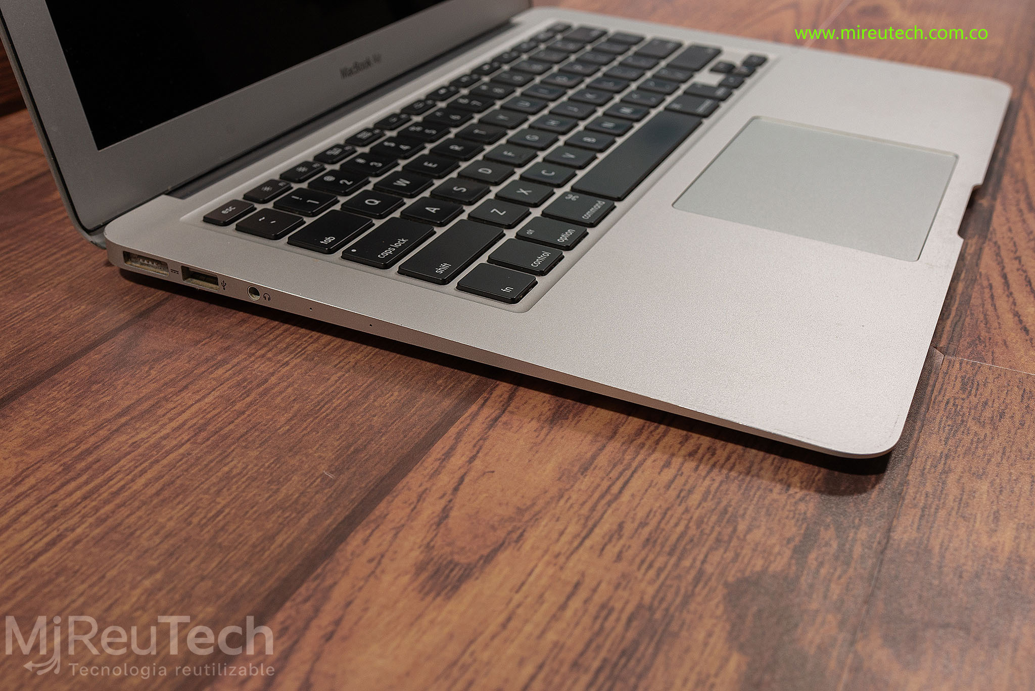 MacBook Air 13” 2015 – Intel Core i5, 8GB RAM, 122GB (7191) - Imagen 4