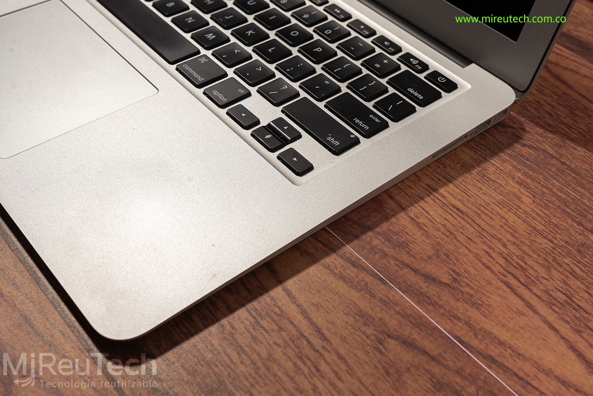 MacBook Air 13” 2015 – Intel Core i5, 8GB RAM, 122GB (7191) - Imagen 5