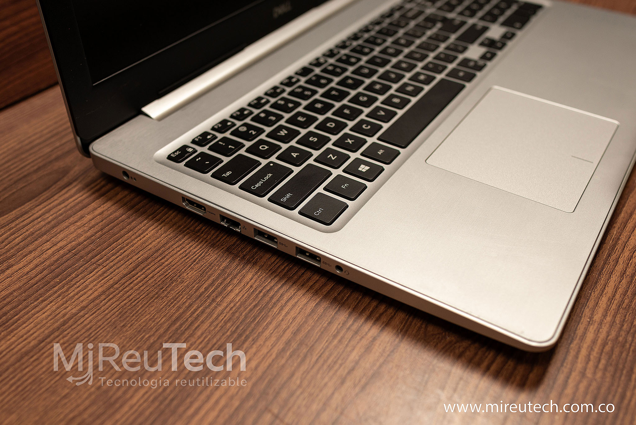 Portátil Dell Inspiron 5570 | Intel Core i7 8550U, | 8 núcleos | 8GB RAM |128GB SSD |15.6" (7182) - Imagen 3