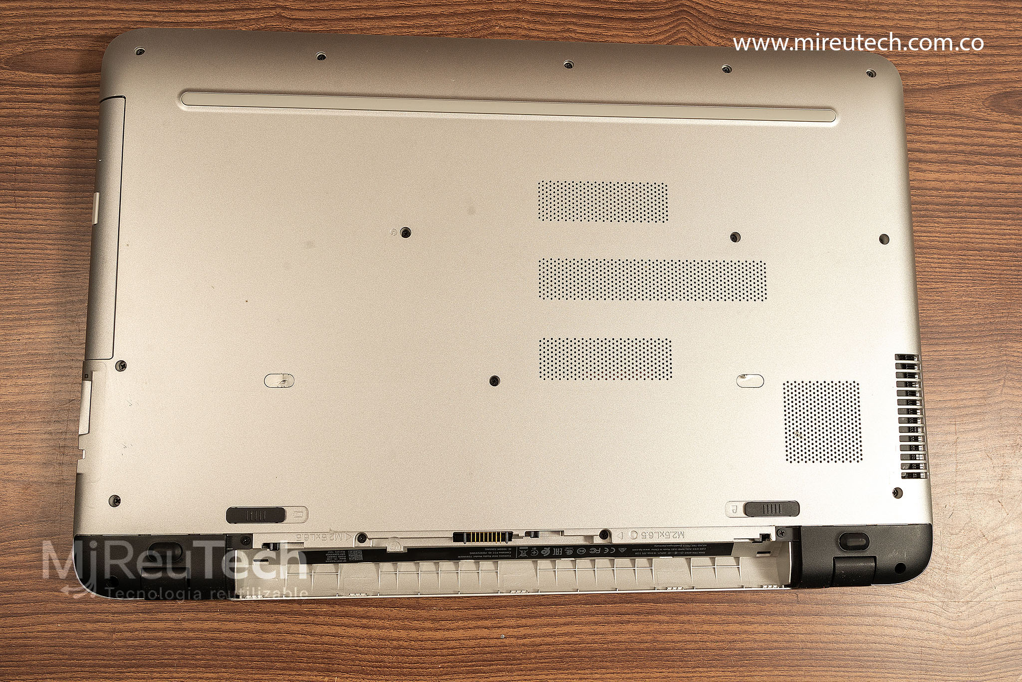 Portátil - Laptop HP Envy 17 Notebook | Intel i7 6ª Gen | 8GB RAM | 128GB SSD (7205) - Imagen 12