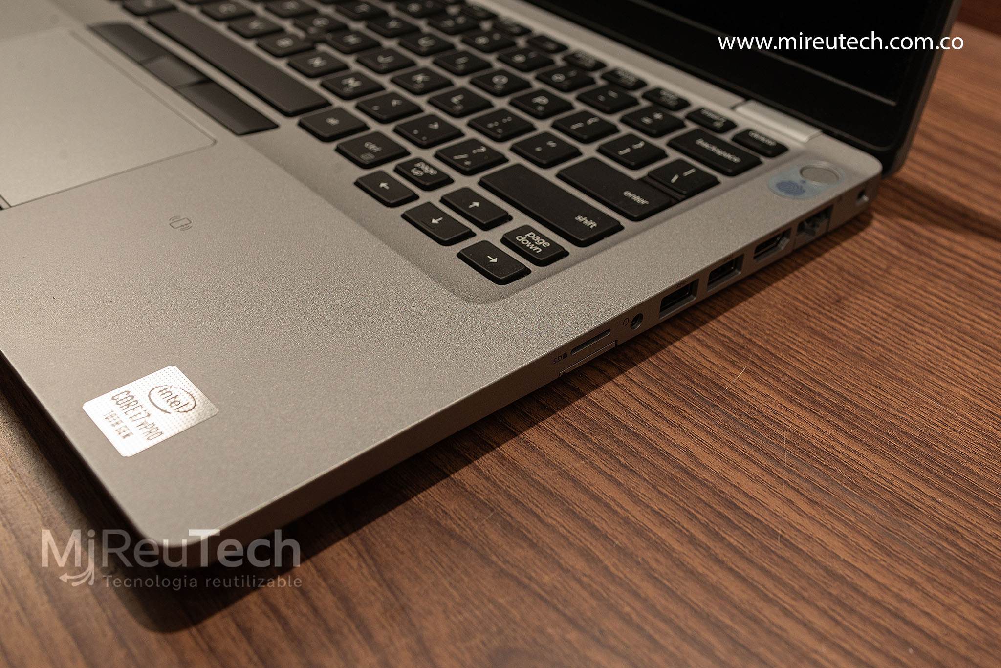 Portátil Dell Latitude 5410 | Intel Core i7 10ª Gen | 16GB RAM | SSD 256GB (7211) - Imagen 3