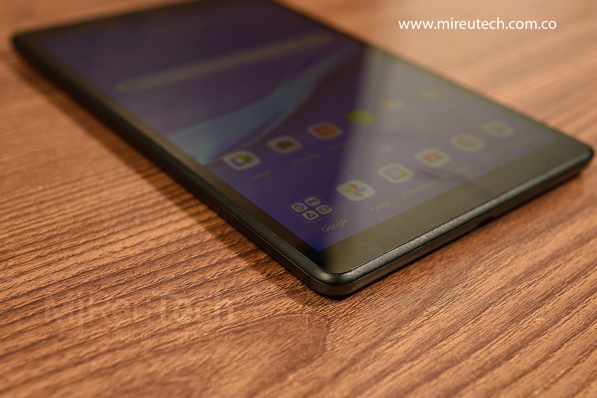 Tablet Lenovo TB-8505F | 16GB WiFi | Pantalla 8” (7217) - Imagen 4