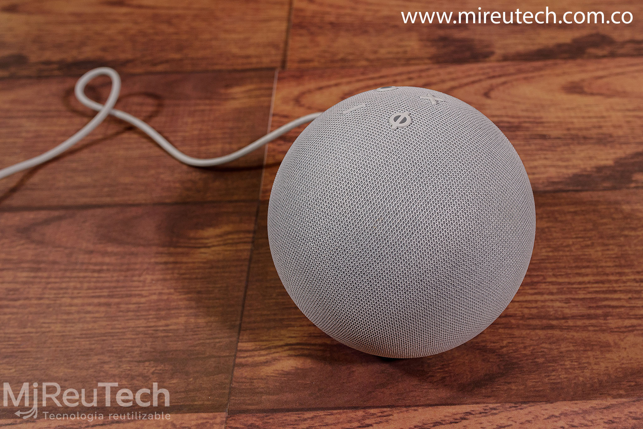 Amazon Echo Dot 5ª Generación sin Reloj | Alexa Inteligente | Color Blanco (7253-1) - Imagen 6