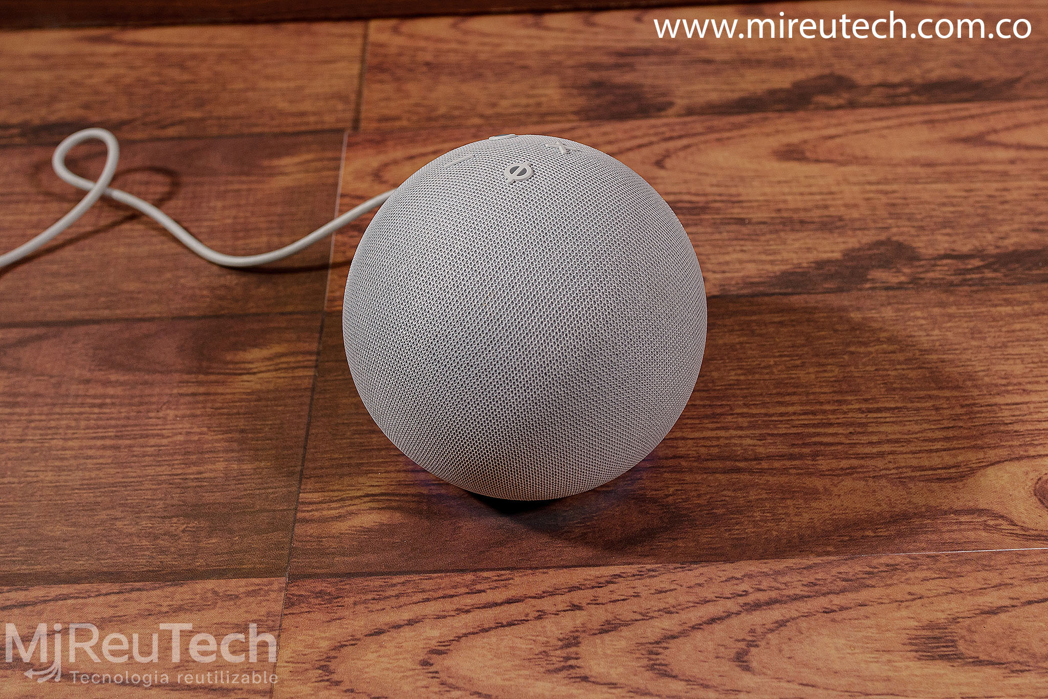 Amazon Echo Dot 5ª Generación sin Reloj | Alexa Inteligente | Color Blanco (7253-1) - Imagen 2