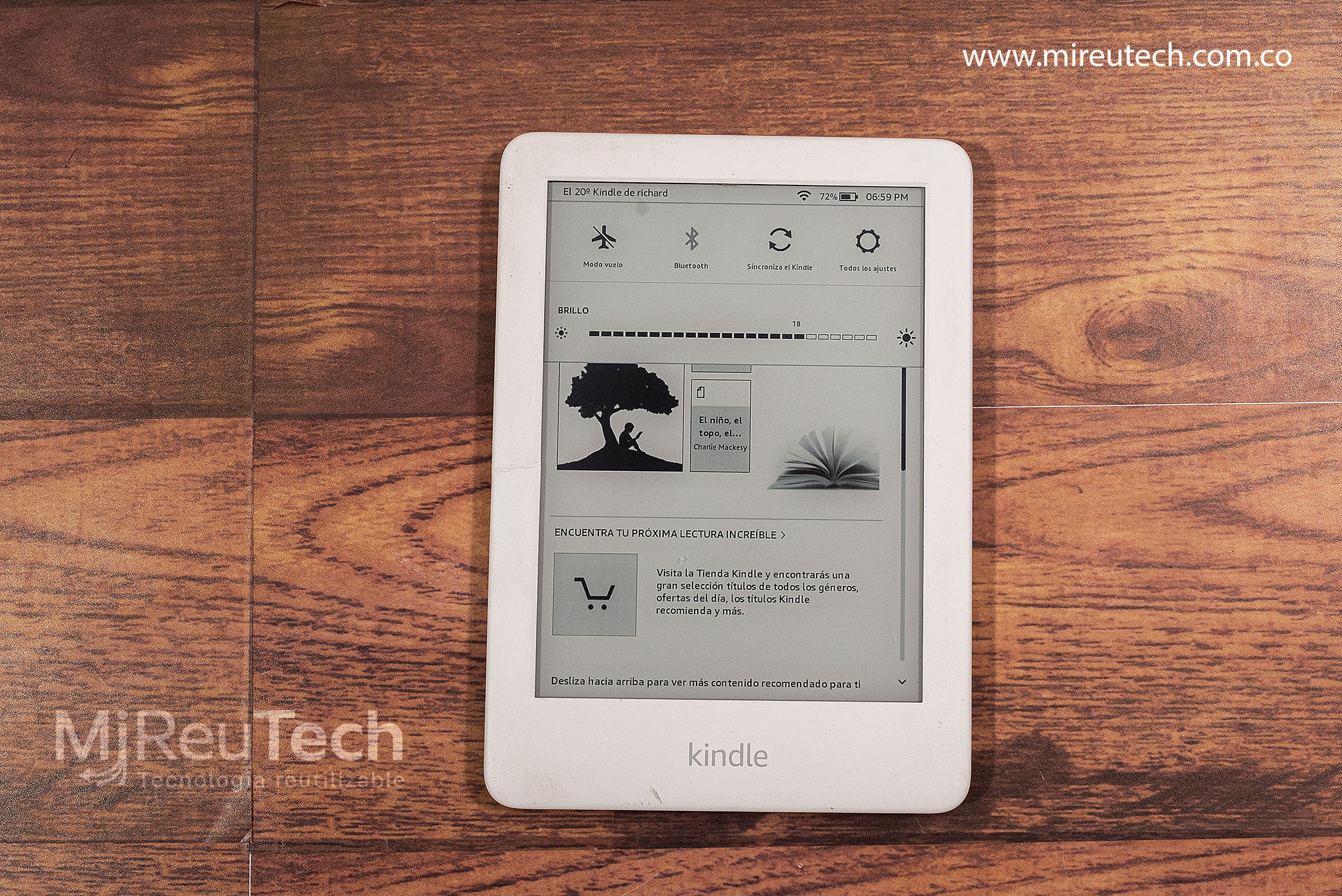 Amazon Kindle (10.ª generación) – 8GB (7274)