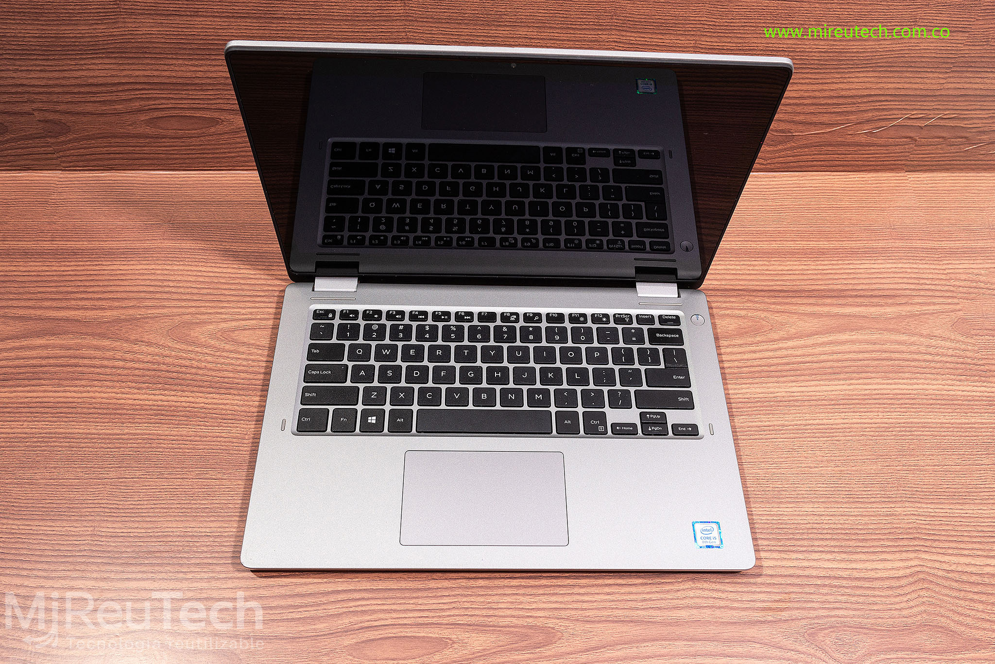 Portátil Dell Latitude 3310 2-en-1 Táctil | Core i5 8ª Gen | 16GB RAM | SSD 256GB (7294)