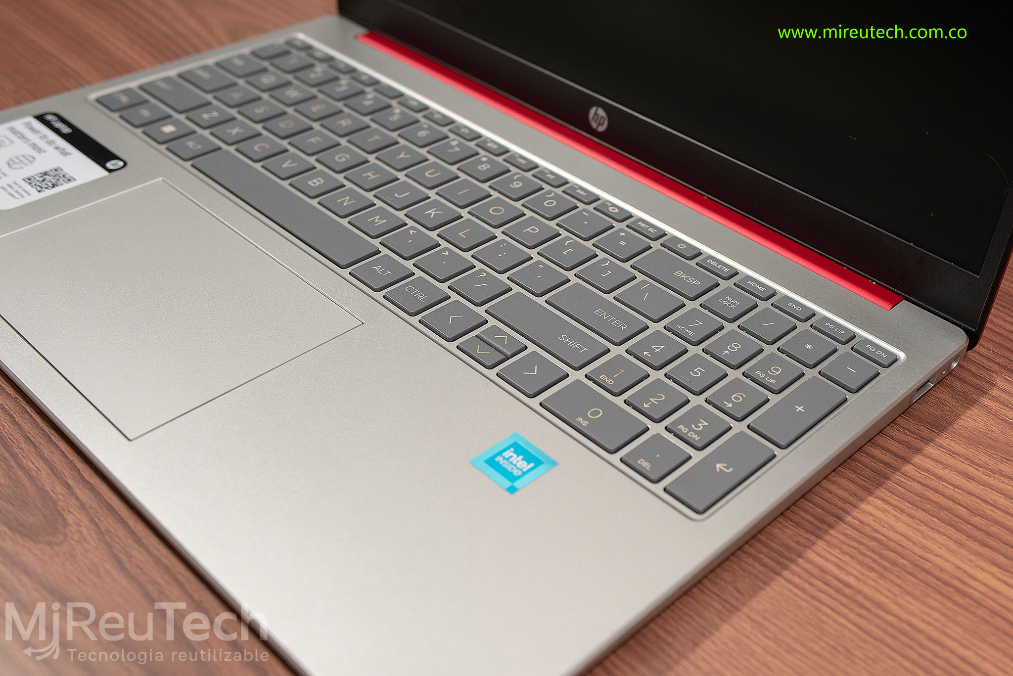 Portátil HP 15-fd0xxx 15 | Intel N200 | 8GB RAM | 128GB SSD (7296) - Imagen 4