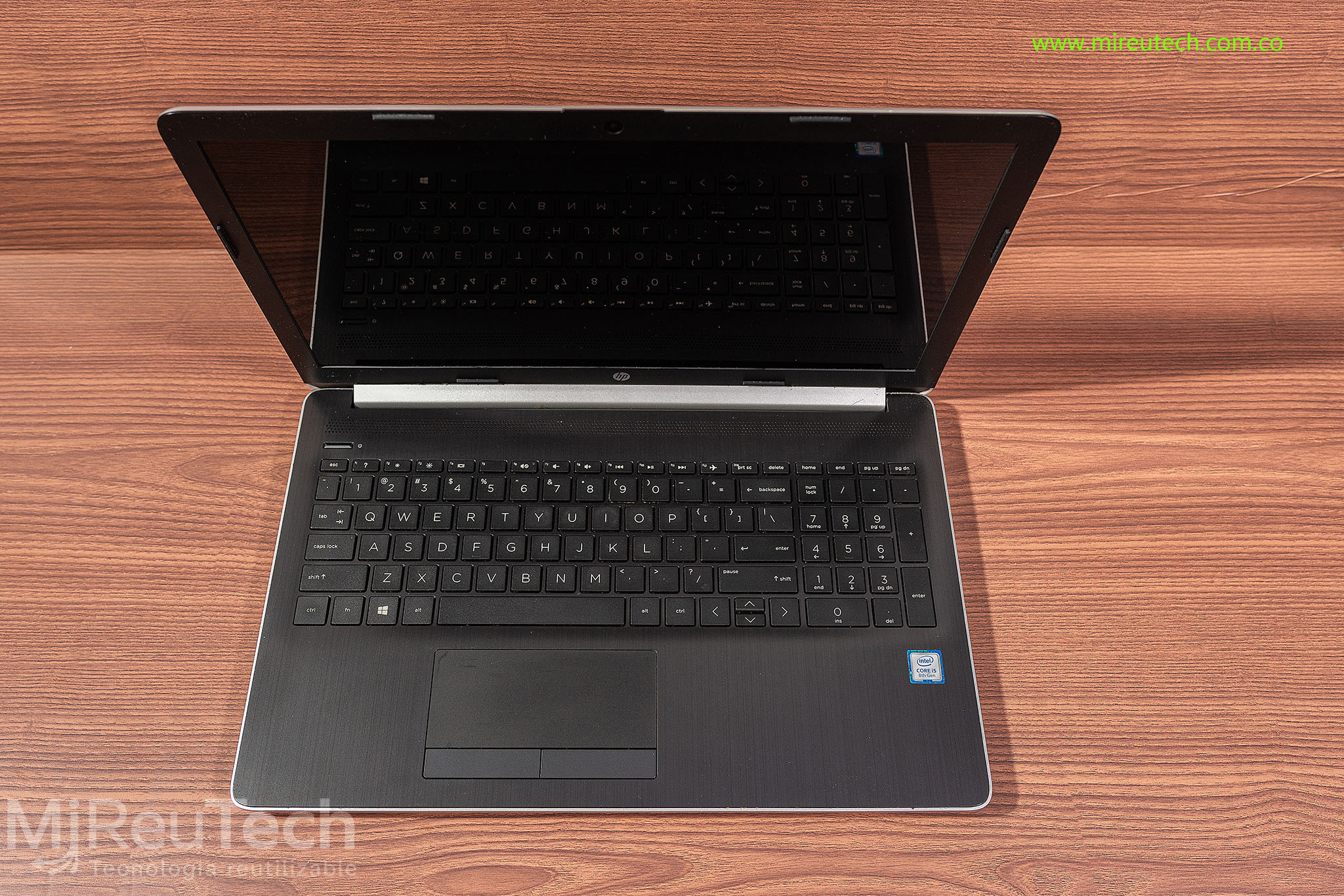 Portátil HP Laptop 15-da0xxx | Intel Core i5 8ª Gen | 4GB RAM | 119GB SSD (7281) - Imagen 2